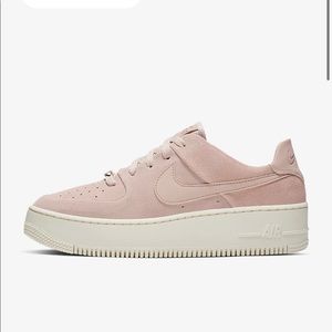 Nike Air Force 1’s Sage Low Particle Beige